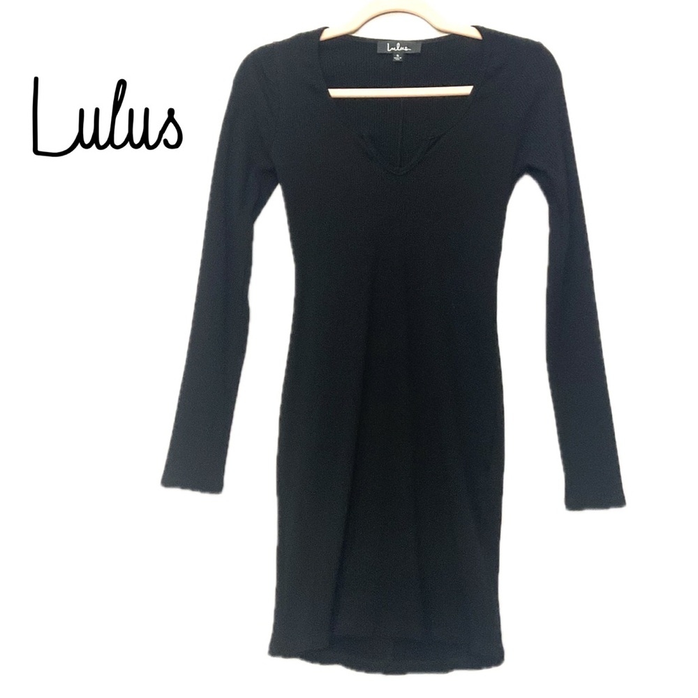 Lulu's Black Long Sleeve Ribbed Body-Con Dress • NWOT • 15"P2P, 31" length - Picture 2 of 4